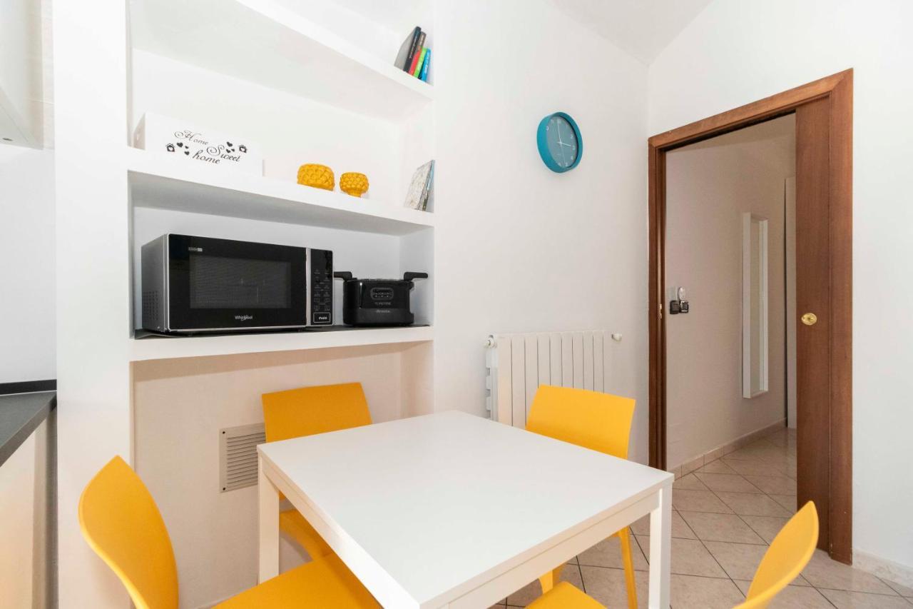דירות טורינו Colourful Flat San Donato מראה חיצוני תמונה