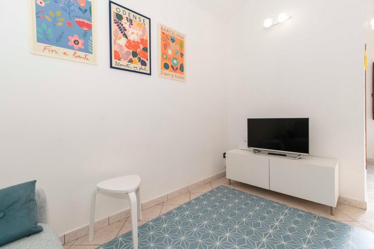 דירות טורינו Colourful Flat San Donato מראה חיצוני תמונה