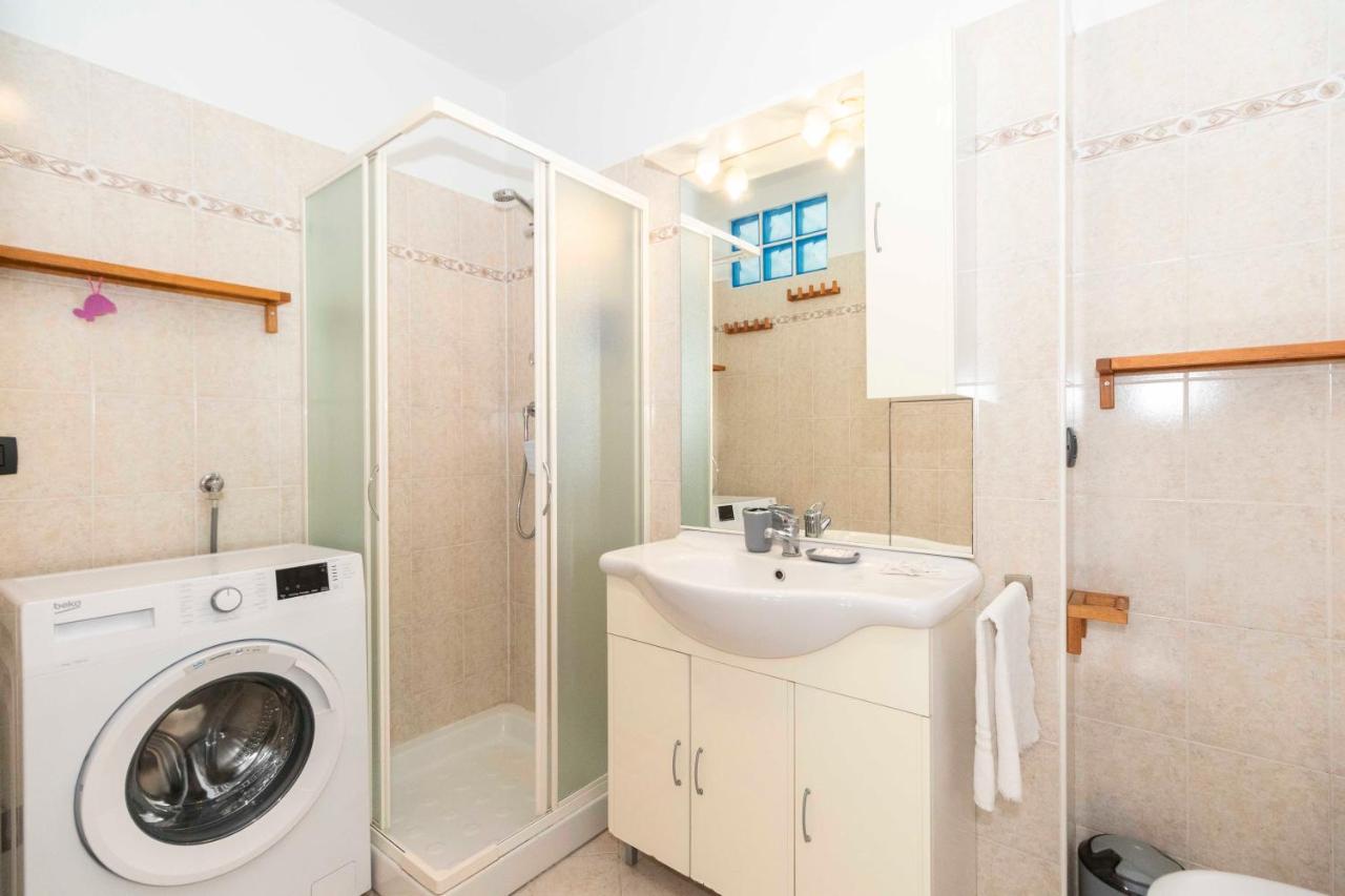 דירות טורינו Colourful Flat San Donato מראה חיצוני תמונה